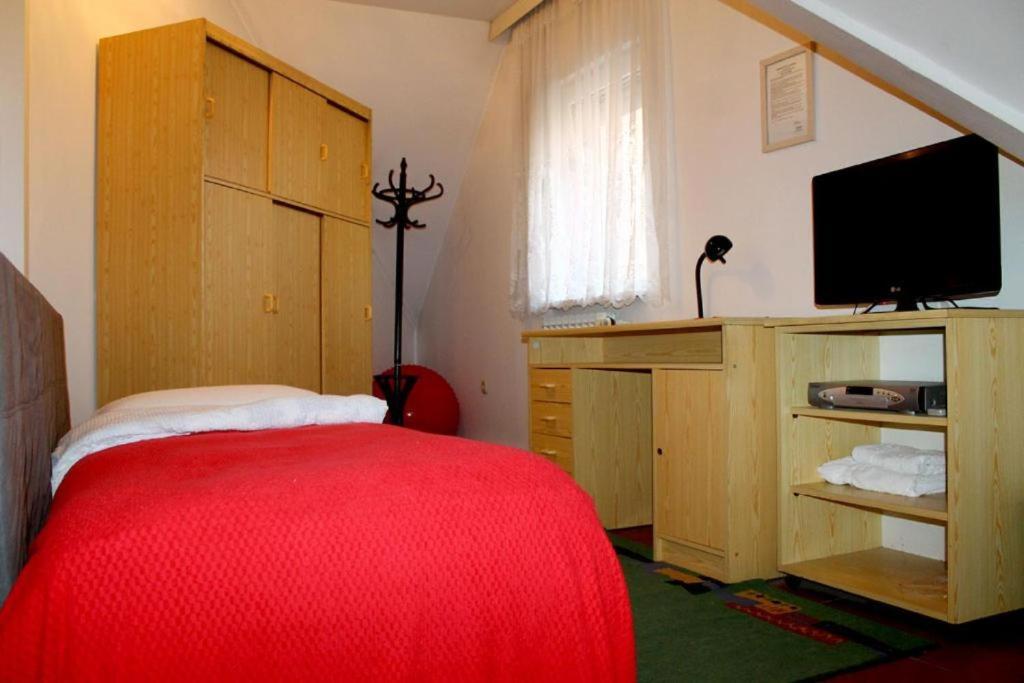 Domin Osijek Hotel Eksteriør billede